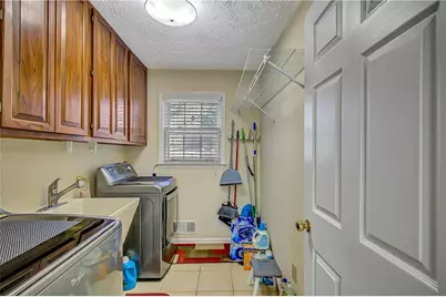 6450 Lake Sara Glen Drive, Douglasville, GA 30135 - Photo 37