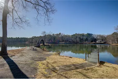6450 Lake Sara Glen Drive, Douglasville, GA 30135 - Photo 93