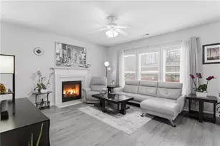 982 Gather Dr, Lawrenceville, GA 30043 - Photo 15