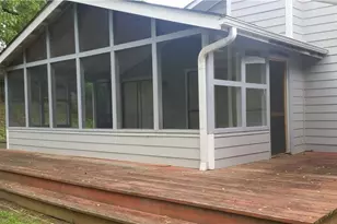 1074 Park Forest Ct NW, Lilburn, GA 30047 - Photo 5