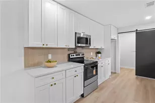 2881 Glenhaven Ct SW, Conyers, GA 30094 - Photo 11