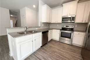 7039 Fringe Flower Dr, Austell, GA 30168 - Photo 5