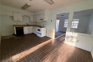 1765 Highpoint Rd, Snellville, GA 30078 - Photo 9