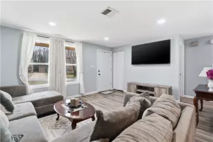 1337 Muirforest Dr, Stone Mountain, GA 30088 - Photo 5