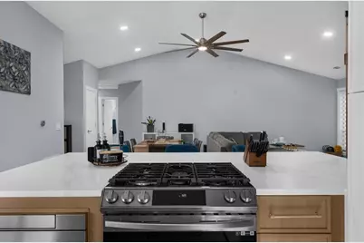 5802 Bay Pointe Sound NW, Acworth, GA 30101 - Photo 5