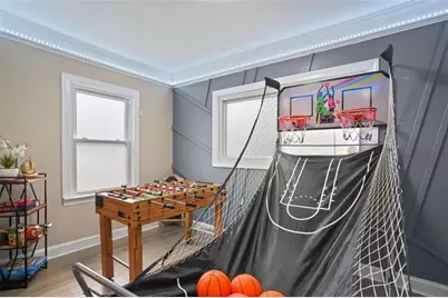 2132 Penrose Drive, East Point, GA 30344 - Photo 9