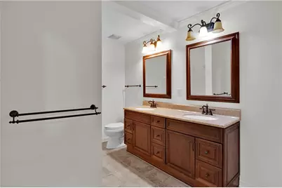 26204 Plantation Drive NE, Atlanta, GA 30324 - Photo 23