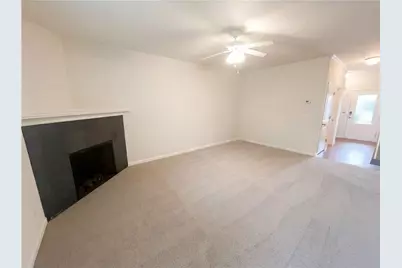 432 Fern Bay Drive SW #313, Atlanta, GA 30331 - Photo 3