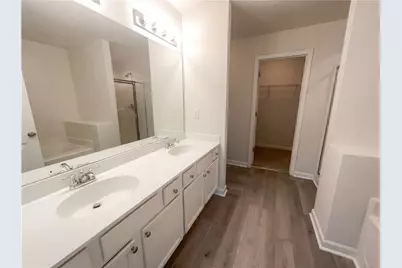 432 Fern Bay Drive SW #313, Atlanta, GA 30331 - Photo 11