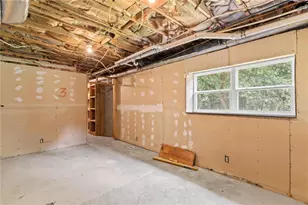 1558 Tanglewood Way NW, Conyers, GA 30012 - Photo 25