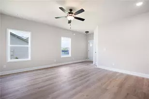 105 Winston Way, Carrollton, GA 30117 - Photo 9