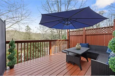 2871 Overlook Way, Atlanta, GA 30324 - Photo 9