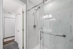 28206 Plantation Dr NE, Atlanta, GA 30324 - Photo 29