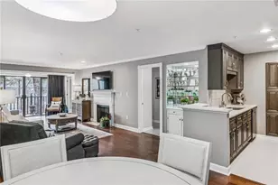 28206 Plantation Dr NE, Atlanta, GA 30324 - Photo 3