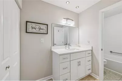 28206 Plantation Drive NE #206, Atlanta, GA 30324 - Photo 33