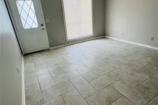 404 Prince of Wales, Stone Mountain, GA 30083 - Photo 3