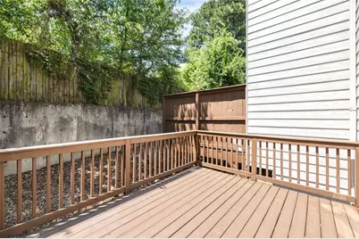 1781 Liberty Parkway NW, Atlanta, GA 30318 - Photo 19