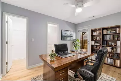 1781 Liberty Parkway NW, Atlanta, GA 30318 - Photo 35