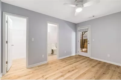 1781 Liberty Parkway NW, Atlanta, GA 30318 - Photo 35