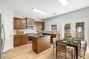 1781 Liberty Pkwy NW, Atlanta, GA 30318 - Photo 11