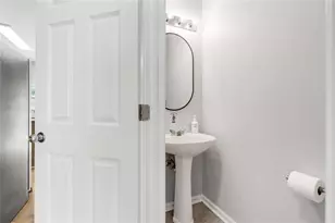 1781 Liberty Pkwy NW, Atlanta, GA 30318 - Photo 11