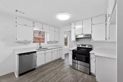 773 Stonebridge Crescent, Lithonia, GA 30058 - Photo 7