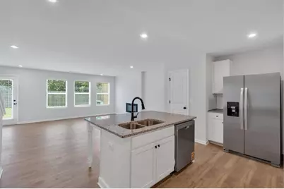 111 Village Green Drive #168, Adairsville, GA 30103 - Photo 3