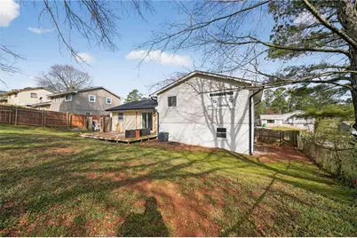 187 W Windemere Way, Jonesboro, GA 30238 - Photo 5