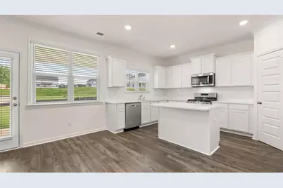 2998 Champions Way, Loganville, GA 30052 - Photo 9