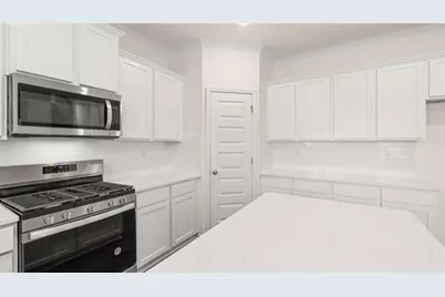 2998 Champions Way, Loganville, GA 30052 - Photo 11