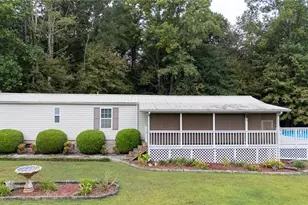 253 Mountain Oak Dr, Chatsworth, GA 30705 - Photo 1