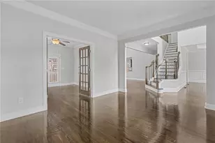 6660 Granite Gate Pass, Cumming, GA 30028 - Photo 9