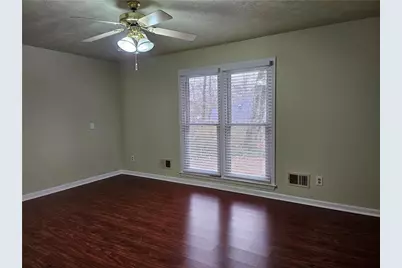 619 Oak Moss Drive, Lawrenceville, GA 30043 - Photo 15