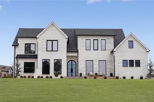 2445 Sunflower Dr, Hoschton, GA 30548 - Photo 1