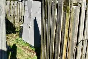 208 Park St, Dallas, GA 30132 - Photo 7