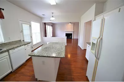 8305 Grenadier Trail, Suwanee, GA 30024 - Photo 9