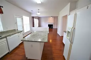 8305 Grenadier Trail, Suwanee, GA 30024 - Photo 9