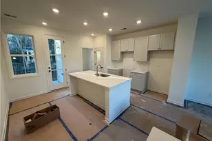 1379 Breezy Circle SE, Atlanta, GA 30315 - Photo 3