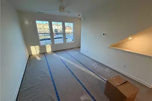 1379 Breezy Circle SE, Atlanta, GA 30315 - Photo 5