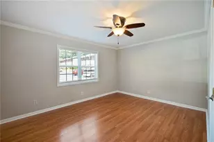 3665 Chestnut Dr, Atlanta, GA 30340 - Photo 9