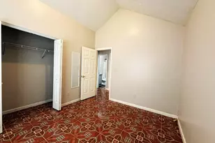 5410 Twin Lakes Dr, Atlanta, GA 30349 - Photo 19