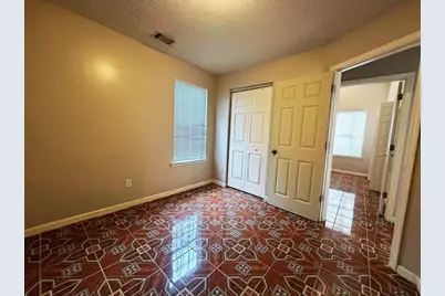 5410 Twin Lakes Drive, Atlanta, GA 30349 - Photo 23