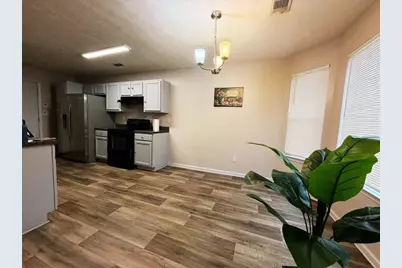 5410 Twin Lakes Drive, Atlanta, GA 30349 - Photo 15