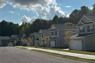 207 Laney Dr, Carrollton, GA 30117 - Photo 3