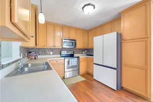 1012 Gloria Grand Blvd, McDonough, GA 30252 - Photo 5