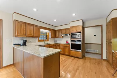 3585 Ridgewood Point, Gainesville, GA 30504 - Photo 11