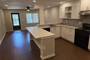 3095 Colonial Way, Atlanta, GA 30341 - Photo 17