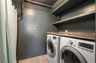 190 Walker St SW, Atlanta, GA 30313 - Photo 17