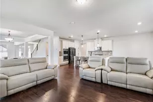 7655 Farrow Pass Cir, Cumming, GA 30028 - Photo 15