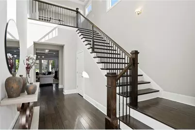 10600 Grandview Square, Johns Creek, GA 30097 - Photo 7